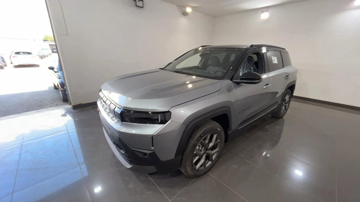 Jeep Compass 1.2 turbo e-hybrid mhev First Edition fwd 145cv edct6 (2)