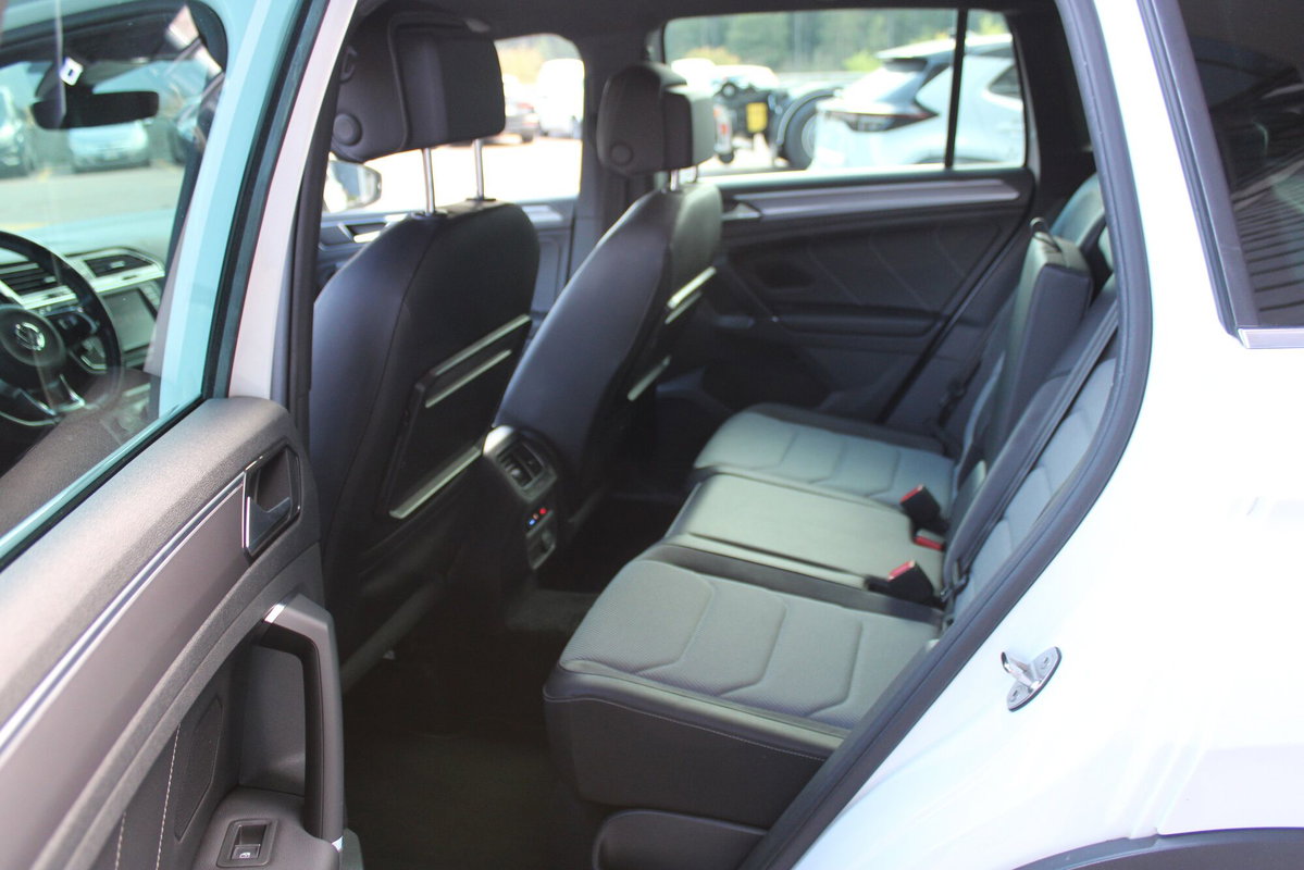 Volkswagen Tiguan 2.0 TDI 190 CV SCR DSG 4MOTION Executive BMT (14)