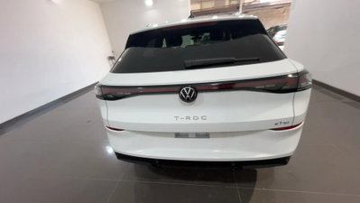 Volkswagen T-Roc 1.5 etsi R-Line 150cv dsg (4)