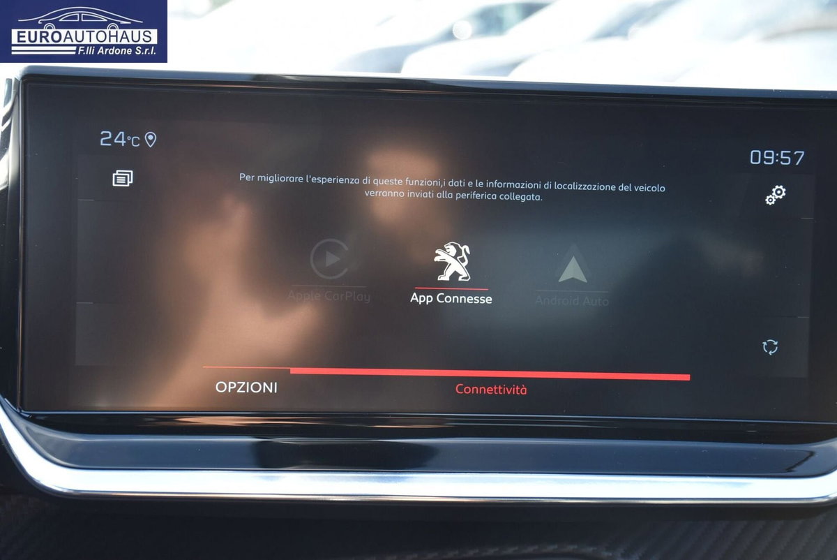 Peugeot 2008 PureTech 130 S&S EAT8 GT Line (10)