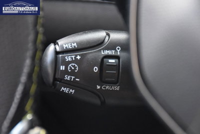 Peugeot 2008 PureTech 130 S&S EAT8 GT Line (13)