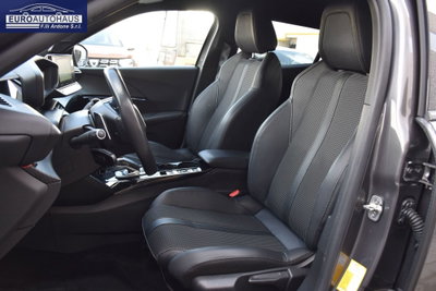 Peugeot 2008 PureTech 130 S&S EAT8 GT Line (6)