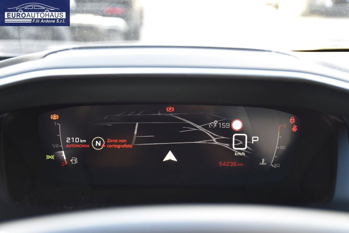 Peugeot 2008 PureTech 130 S&S EAT8 GT Line (7)