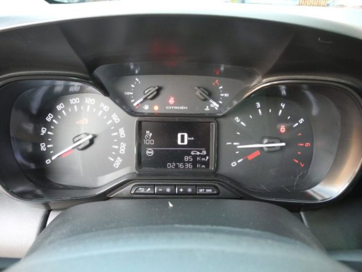 Citroen C3 Aircross BlueHDi 110 S&S Feel (6)