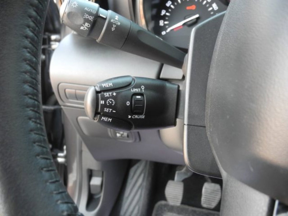 Citroen C3 Aircross BlueHDi 110 S&S Feel (9)