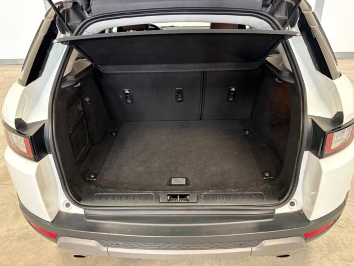 Land Rover Range Rover Evoque 2.0 eD4 5p. SE (14)
