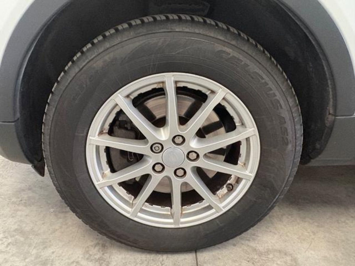 Land Rover Range Rover Evoque 2.0 eD4 5p. SE (15)
