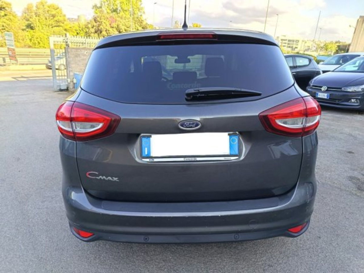 Ford C-Max 1.5 TDCi 120CV Start&Stop Titanium X (8)