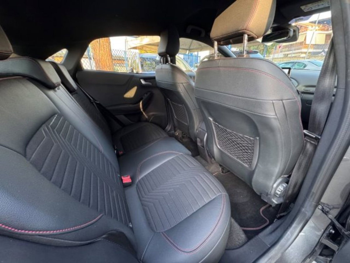 Ford Puma 1.0 EcoBoost Hybrid 125 CV S&S aut. ST-Line X (18)