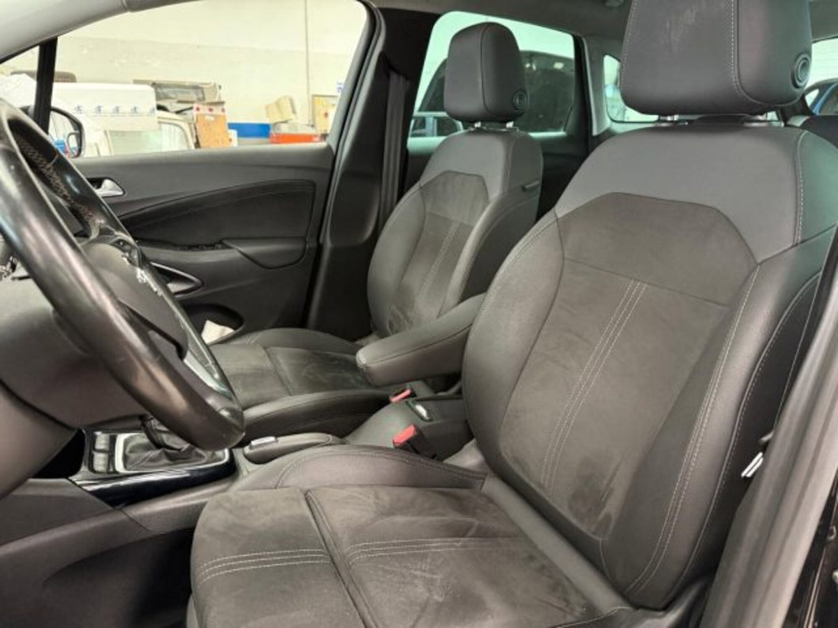 Opel Crossland 1.5 ECOTEC D 110 CV Start&Stop Ultimate (12)