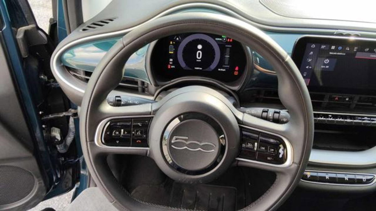 Fiat 500e Cabrio Icon Cabrio 42 kWh (7)