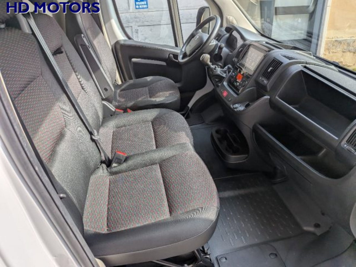 Fiat Ducato Furgone Vetrato 33 LH2 2.2 mjt3 140cv  serie 8 (11)