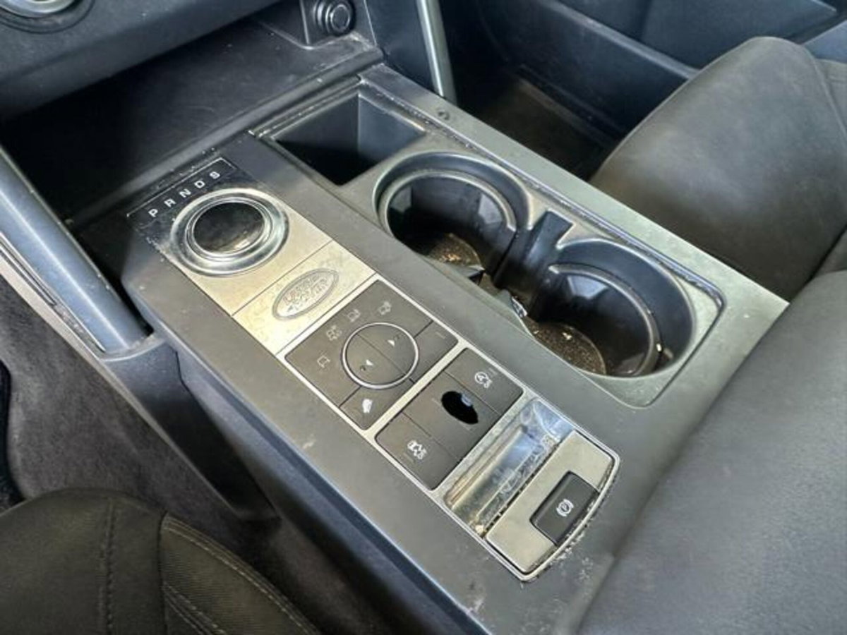 Land Rover Discovery 2.0 SD4 240 CV Landmark Edition (18)