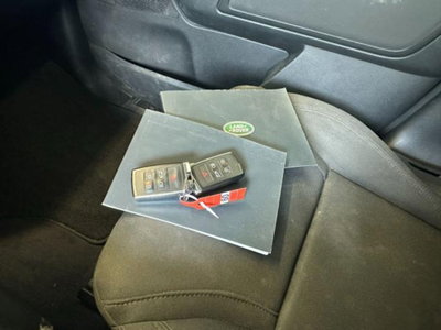 Land Rover Discovery 2.0 SD4 240 CV Landmark Edition (19)