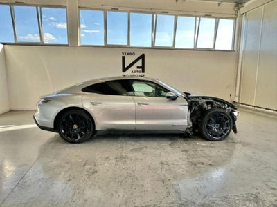 Porsche Taycan 4S Performance (8)