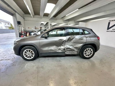 Mercedes-Benz GLA SUV 180 d Business Extra auto (4)