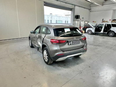 Mercedes-Benz GLA SUV 180 d Business Extra auto (5)