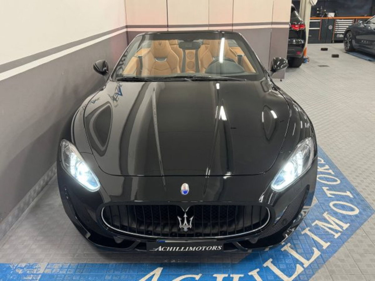 Maserati Grancabrio 4.7 V8 Sport (20)