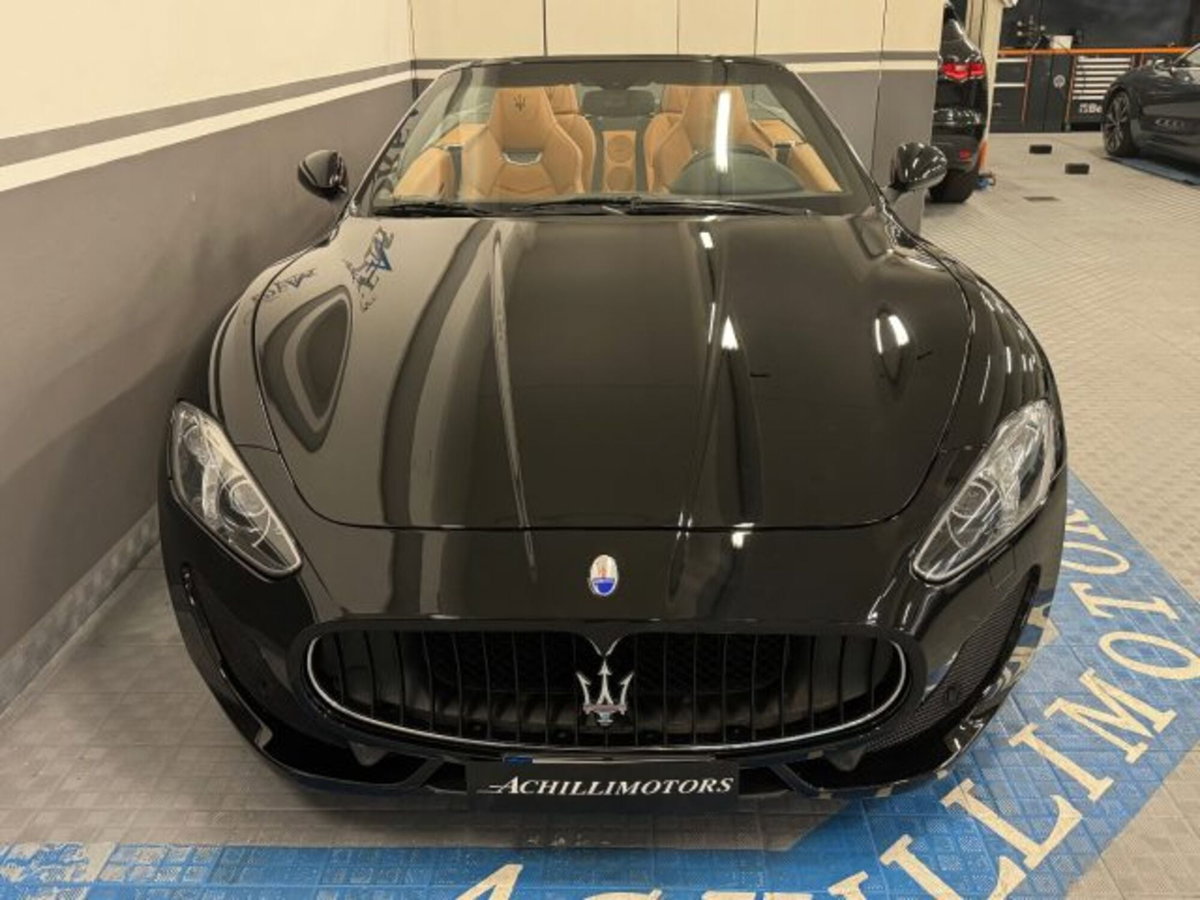 Maserati Grancabrio 4.7 V8 Sport (5)