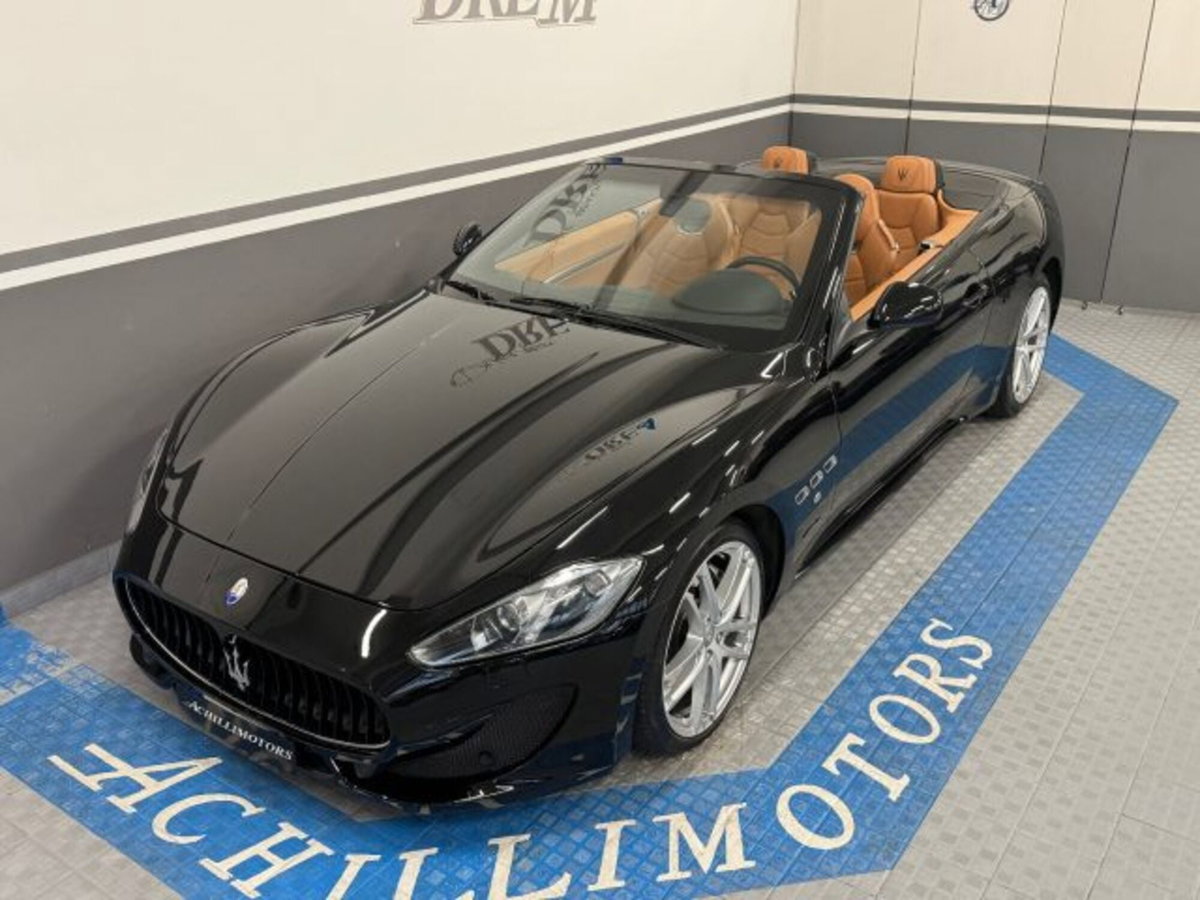 Maserati Grancabrio 4.7 V8 Sport (9)
