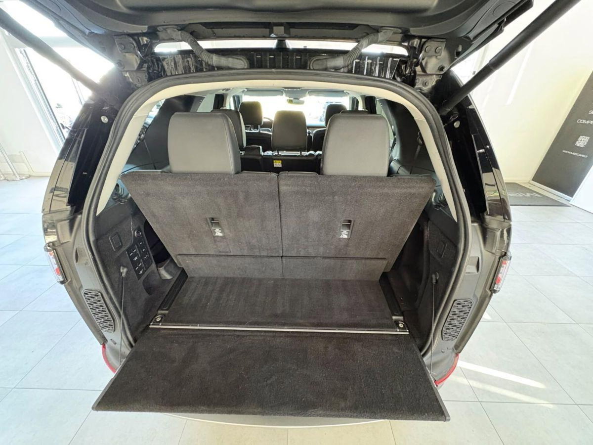 Land Rover Discovery 2.0 SD4 240 CV HSE Luxury (11)