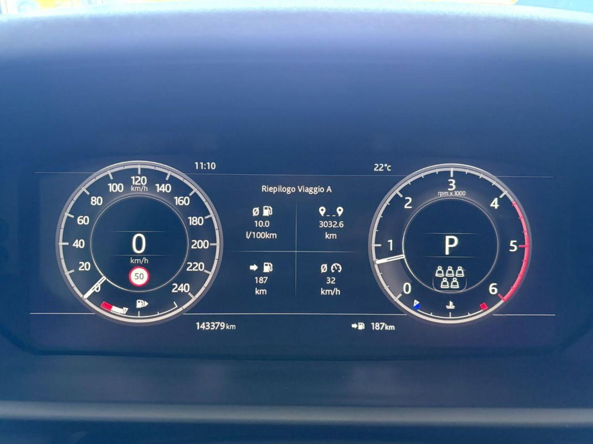 Land Rover Discovery 2.0 SD4 240 CV HSE Luxury (12)
