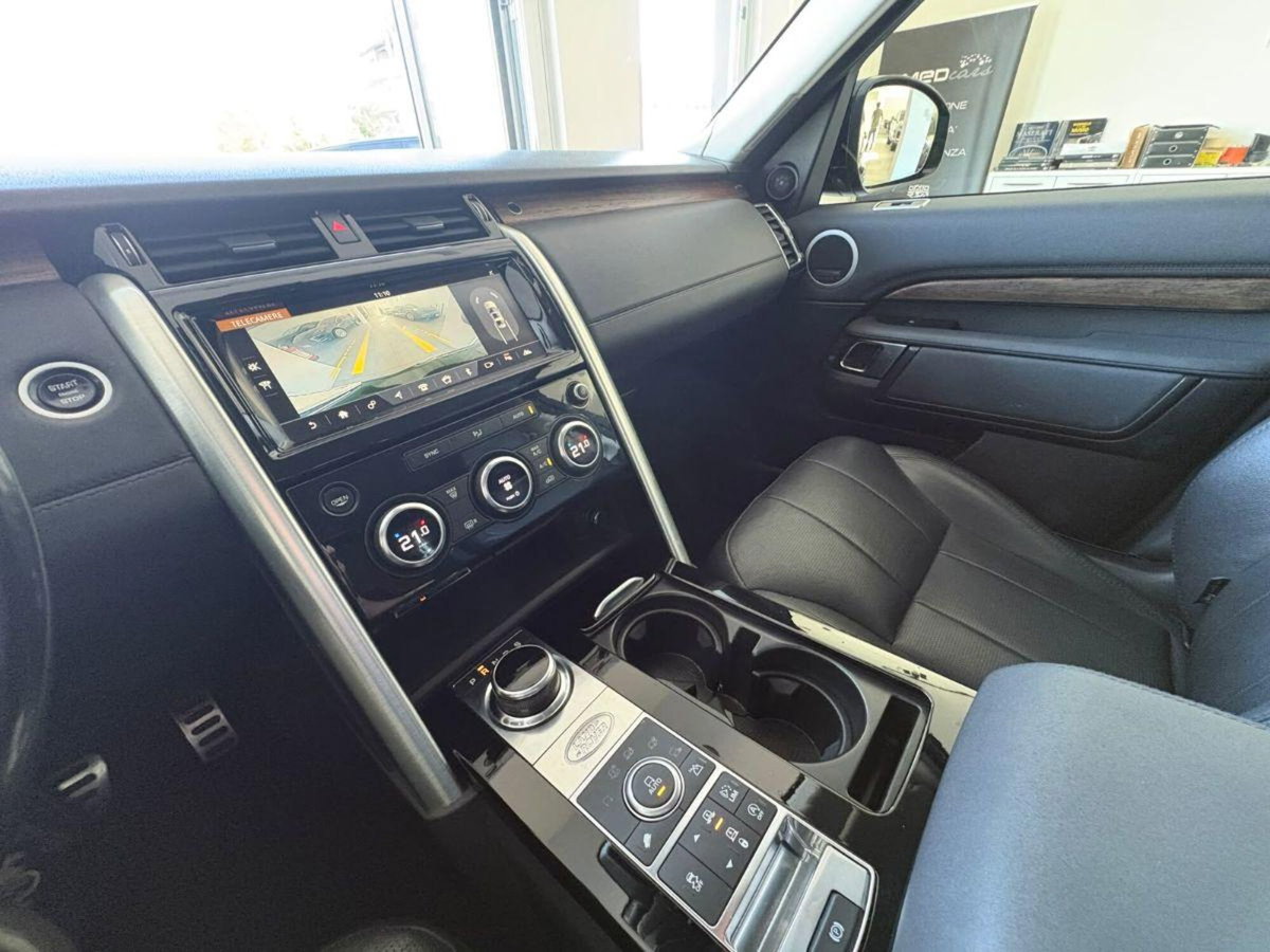 Land Rover Discovery 2.0 SD4 240 CV HSE Luxury (14)