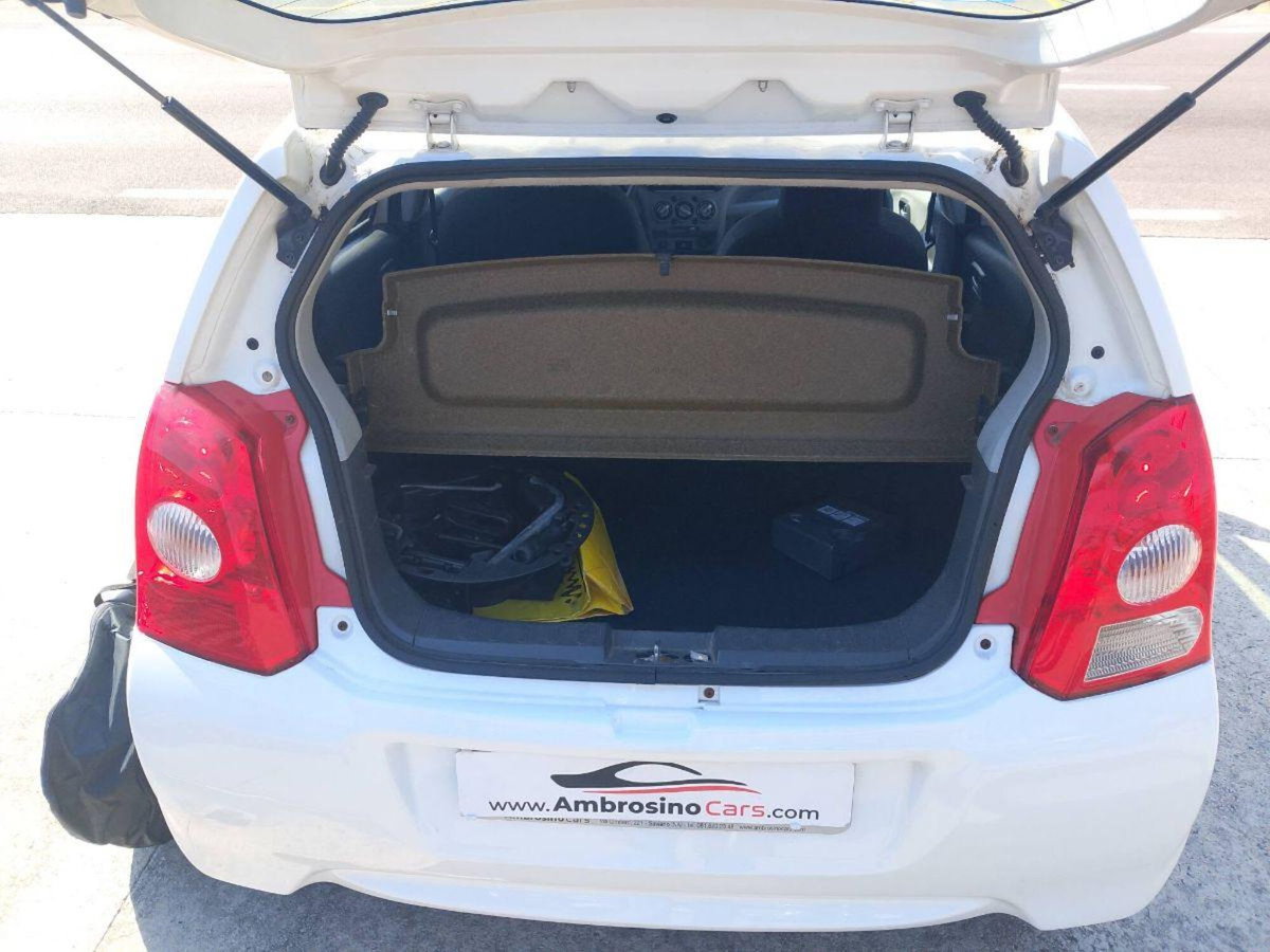 Suzuki Alto 1.0 GLX (20)