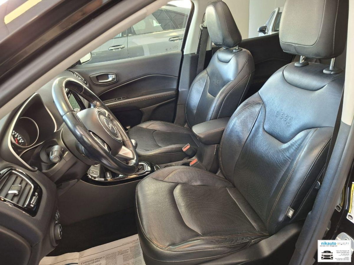Jeep Compass 1.6 Multijet II 2WD Limited (14)