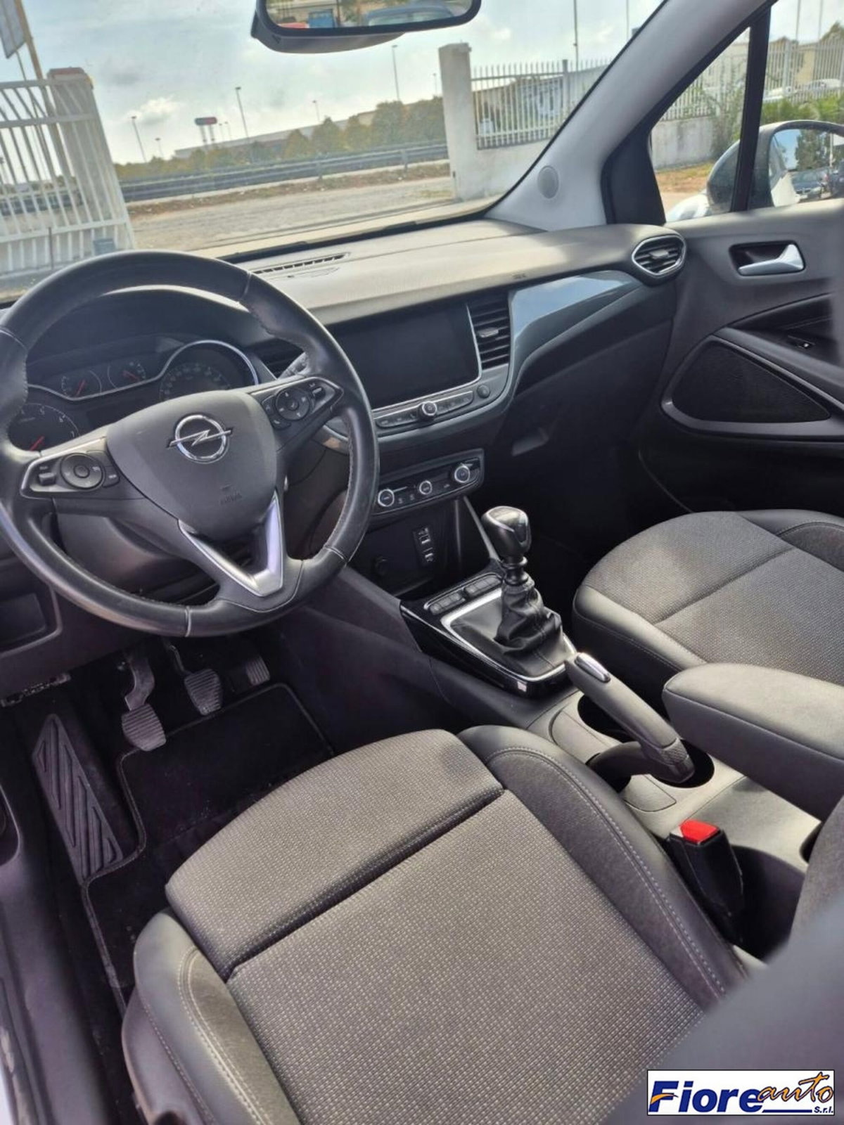 Opel Crossland 1.5 ecotec Ultimate 110cv (6)