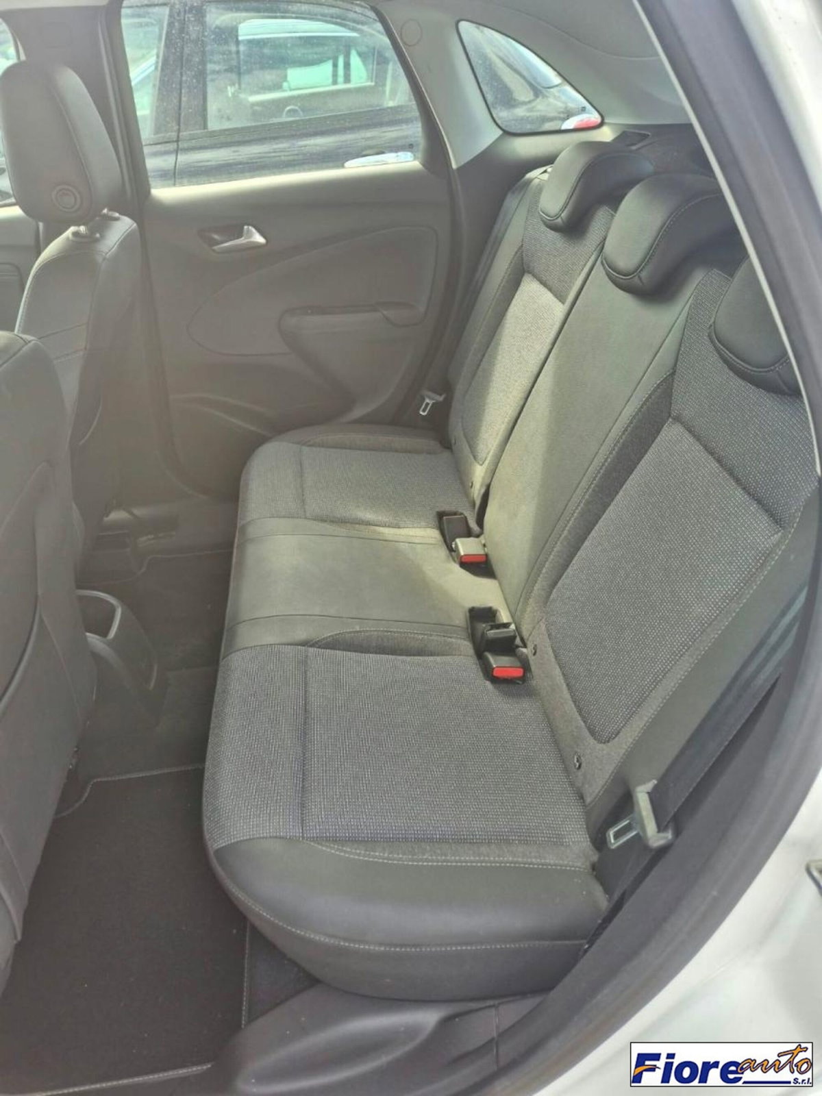 Opel Crossland 1.5 ecotec Ultimate 110cv (8)