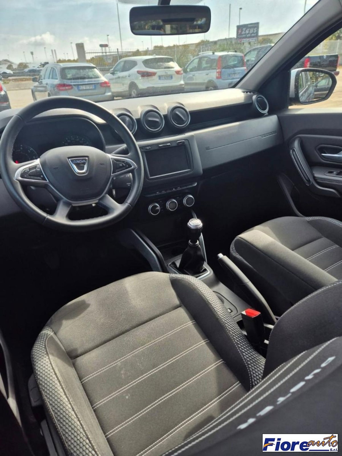 Dacia Duster 1.0 TCe GPL 4x2 Prestige Up (8)