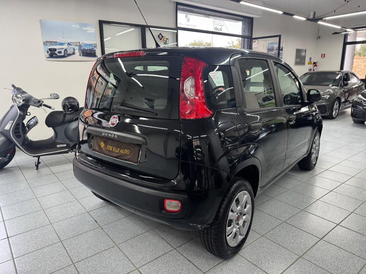 Fiat Panda 0.9 TwinAir Turbo Natural Power Lounge (4)