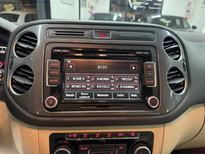 Volkswagen Tiguan 2.0 TDI 170 CV DPF 4MOTION Sport & Style (13)