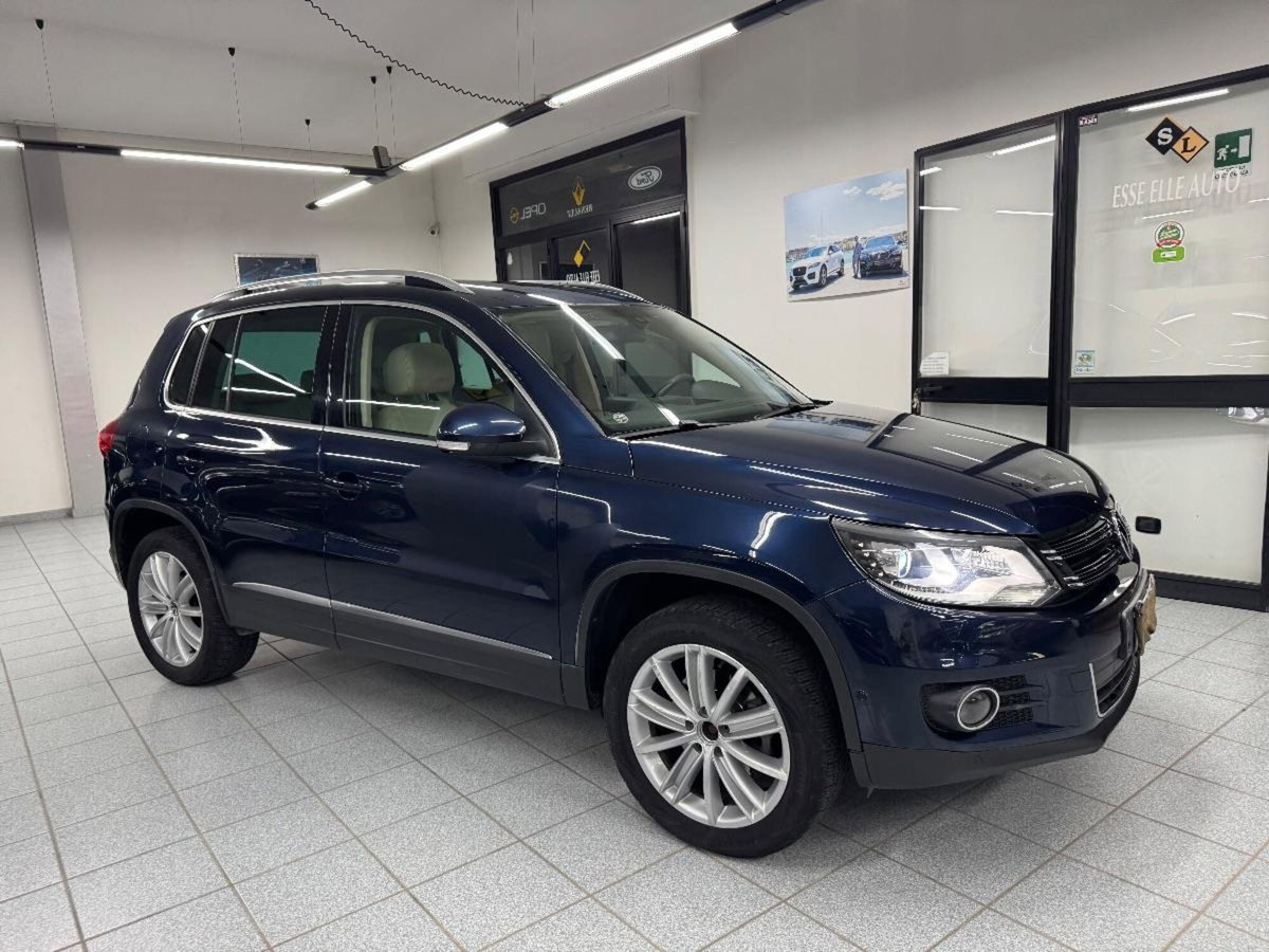 Volkswagen Tiguan 2.0 TDI 170 CV DPF 4MOTION Sport & Style (4)
