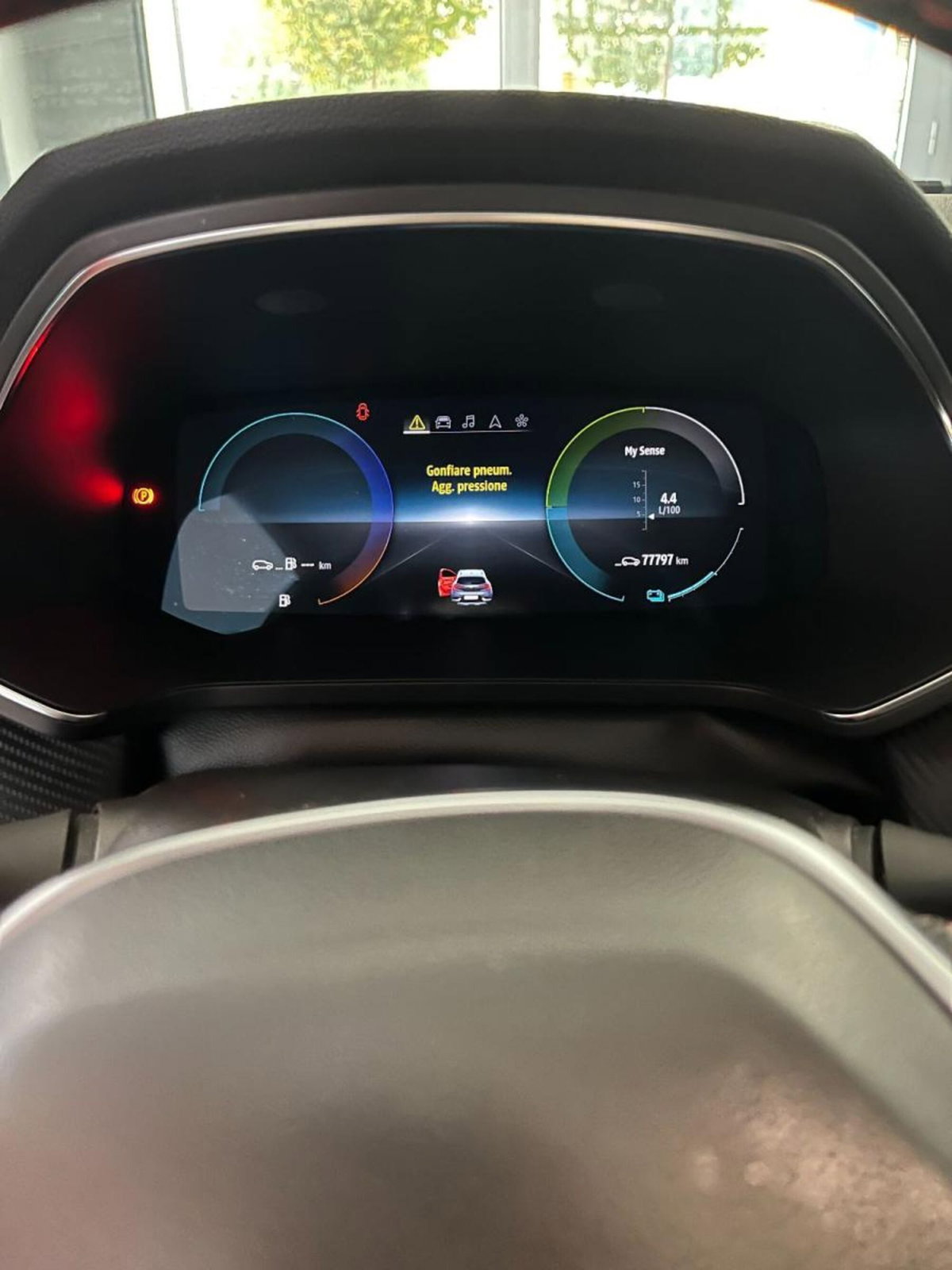 Renault Captur Full Hybrid E-Tech 145 CV RS Line (4)