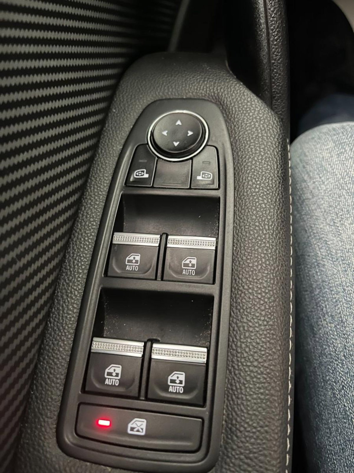 Renault Captur Full Hybrid E-Tech 145 CV RS Line (7)