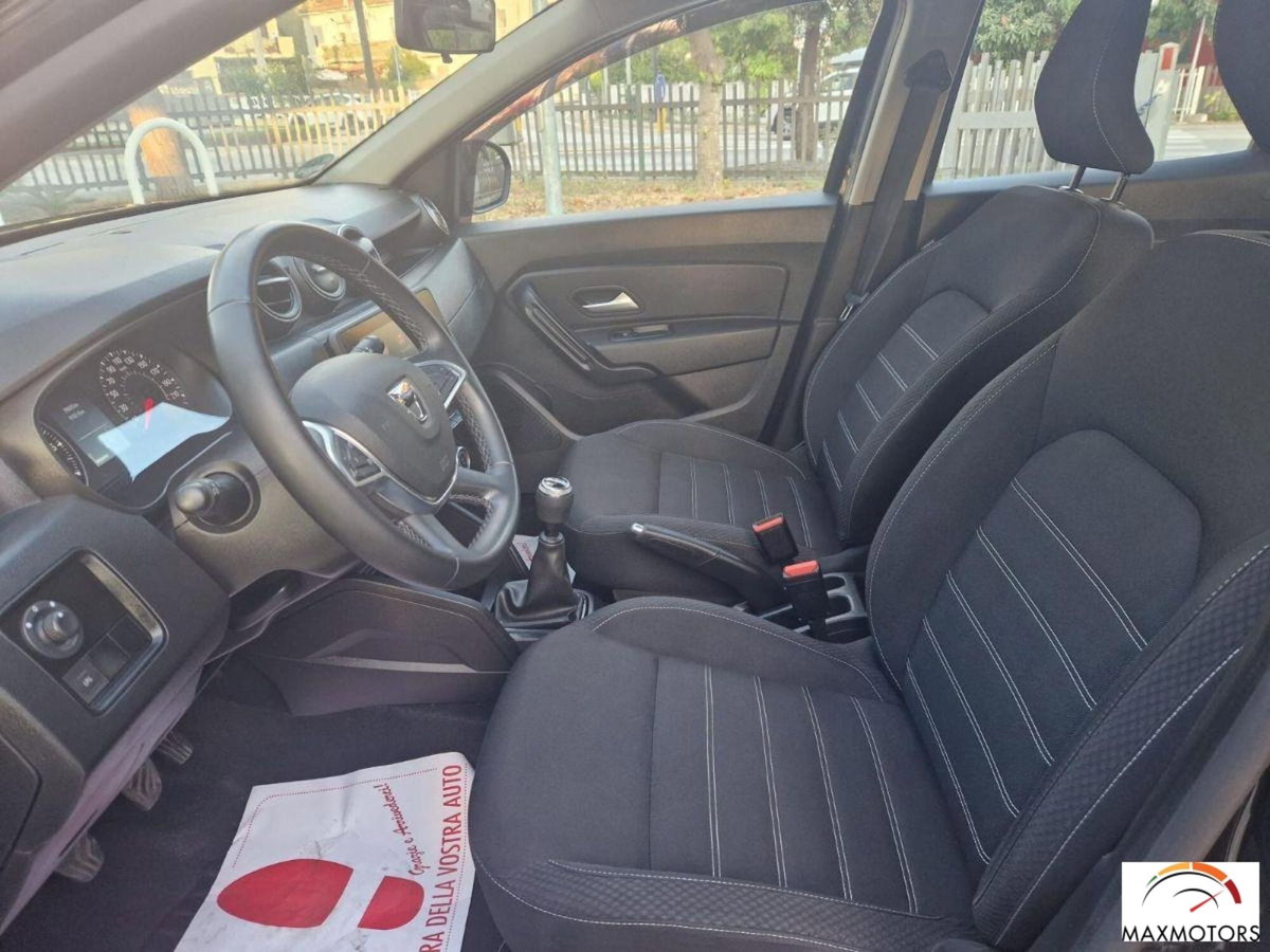 Dacia Duster 1.2 Eco-G Journey 120cv (12)