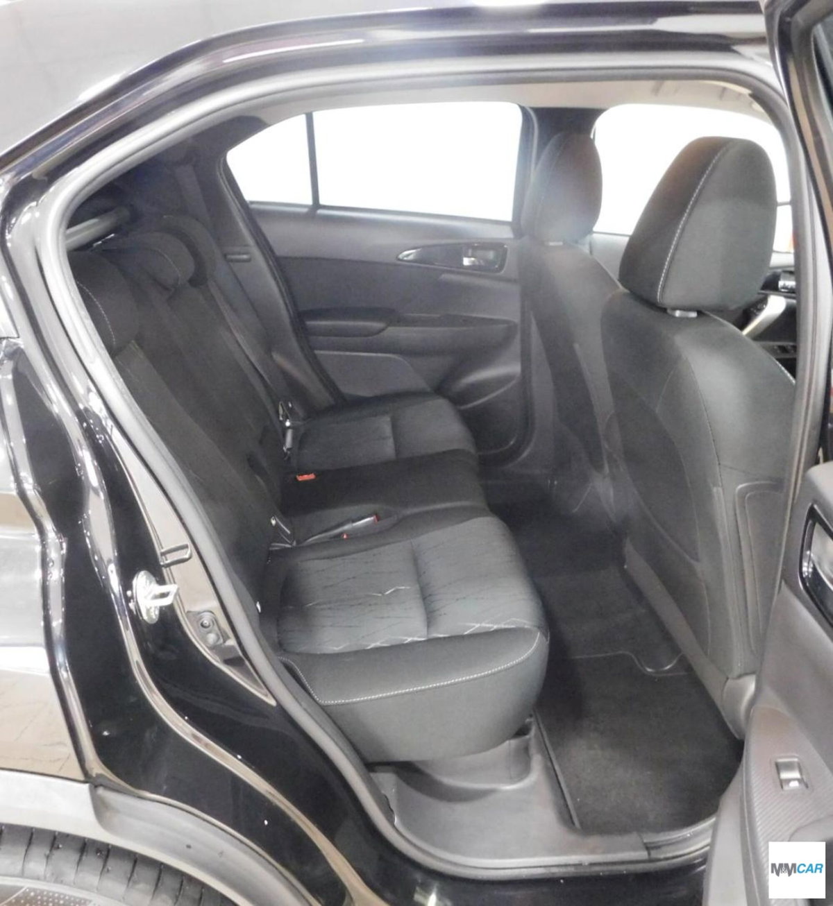 Mitsubishi Eclipse Cross 2.2 diesel 4WD aut. Intense SDA (14)