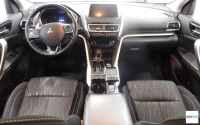 Mitsubishi Eclipse Cross 2.2 diesel 4WD aut. Intense SDA (6)