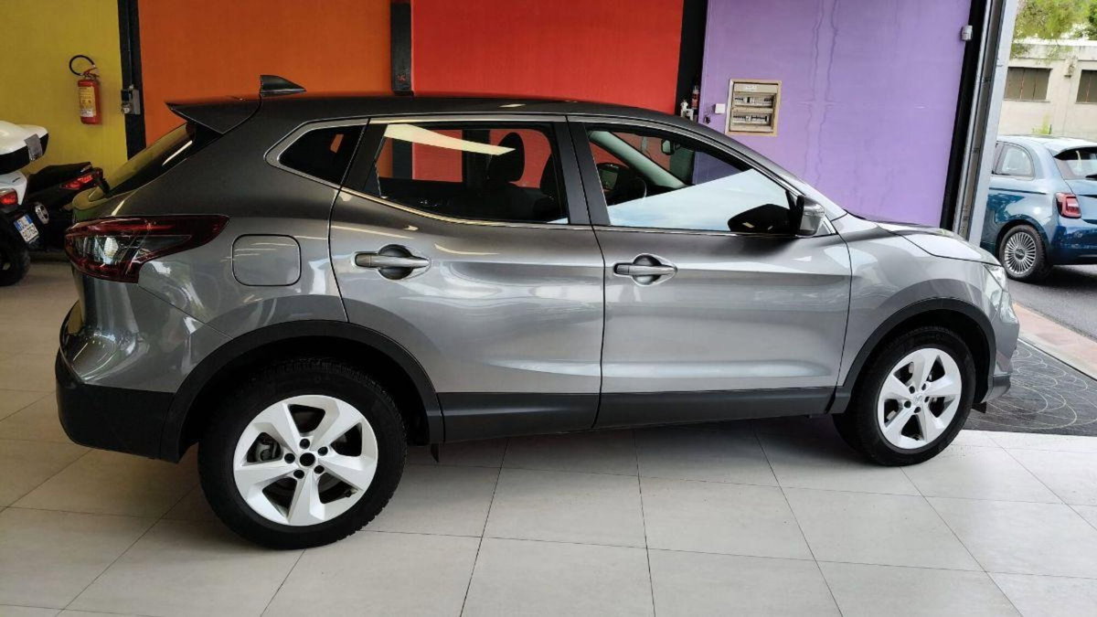 Nissan Qashqai 1.3 DIG-T 160 CV DCT N-Connecta (3)