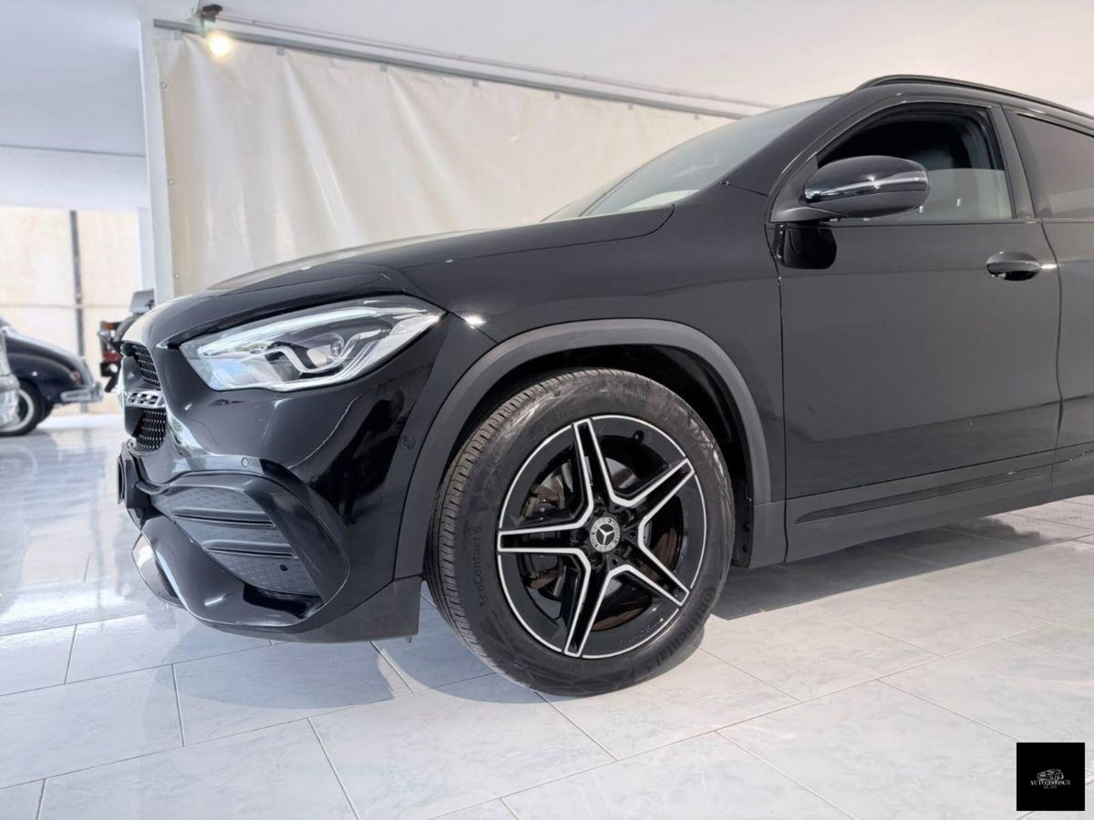 Mercedes-Benz GLA SUV 200 d Automatic Premium (3)