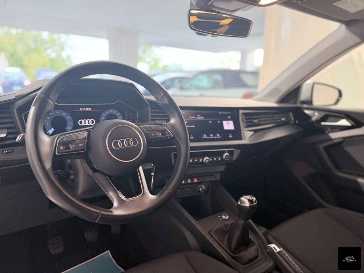 Audi A1 Sportback 30 TFSI Identity Black (10)