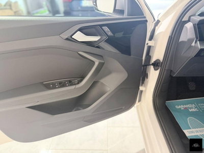 Audi A1 Sportback 30 TFSI Identity Black (12)