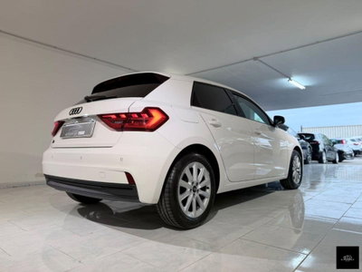Audi A1 Sportback 30 TFSI Identity Black (16)