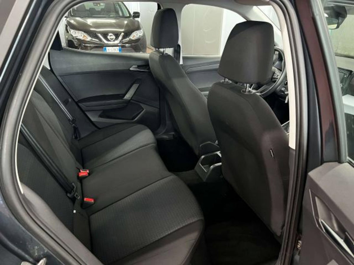 SEAT Arona 1.0 EcoTSI 110 CV DSG XPERIENCE (9)