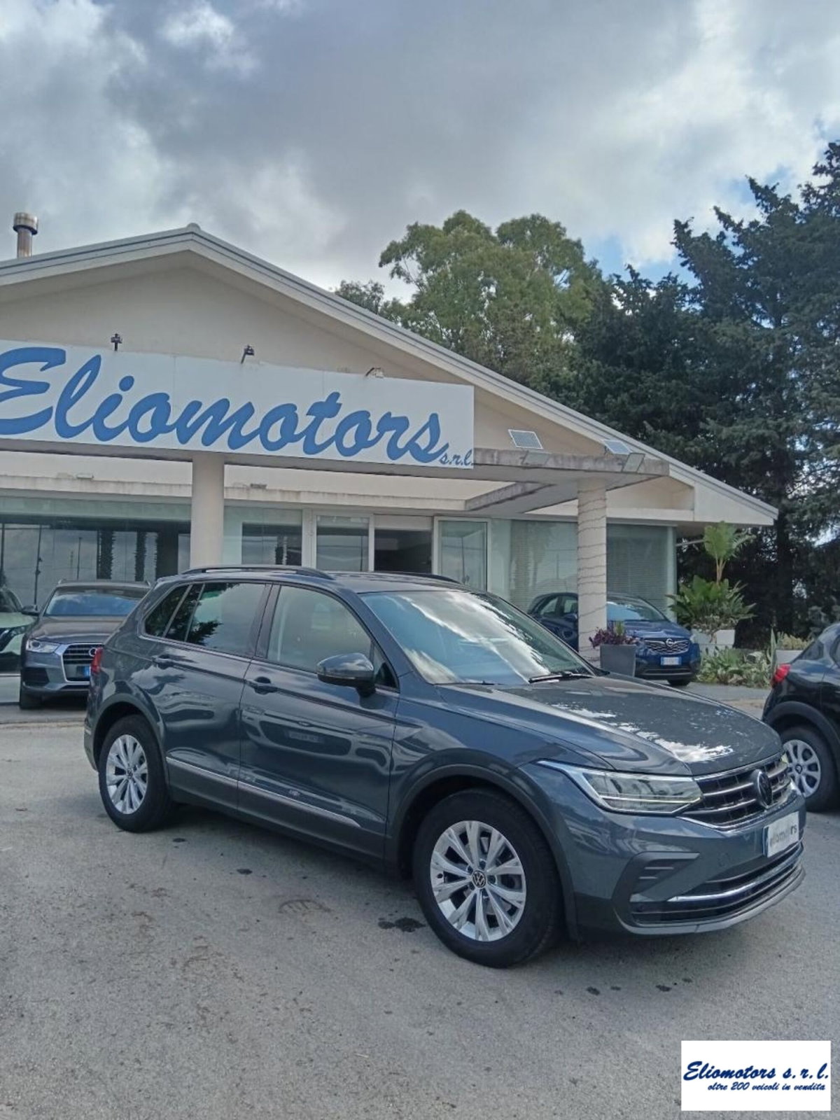 Volkswagen Tiguan 2.0 TDI SCR DSG 4MOTION Style BMT (2)