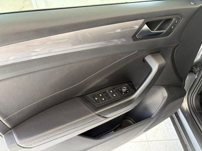 Volkswagen T-Roc 1.0 TSI Style (8)