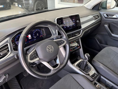 Volkswagen T-Roc 1.0 TSI Style (9)