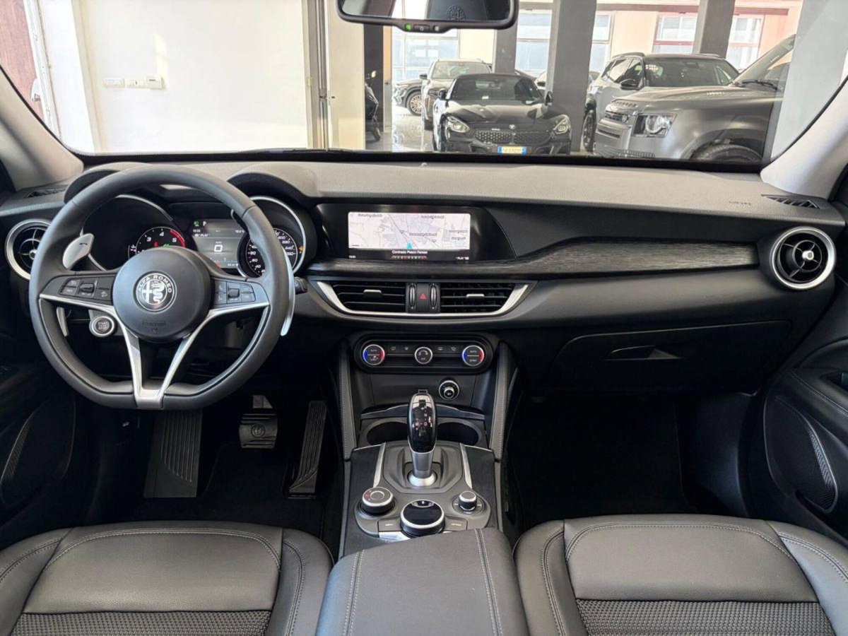 Alfa Romeo Stelvio Stelvio 2.2 Turbodiesel 210 CV AT8 Q4 B-Tech (13)